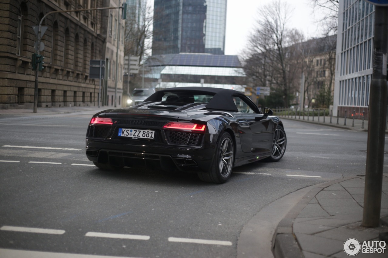 Audi R8 V10 Spyder 2016