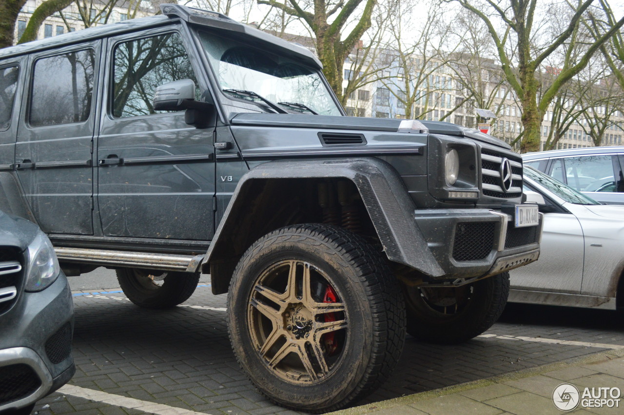 Mercedes-Benz G 500 4X4²