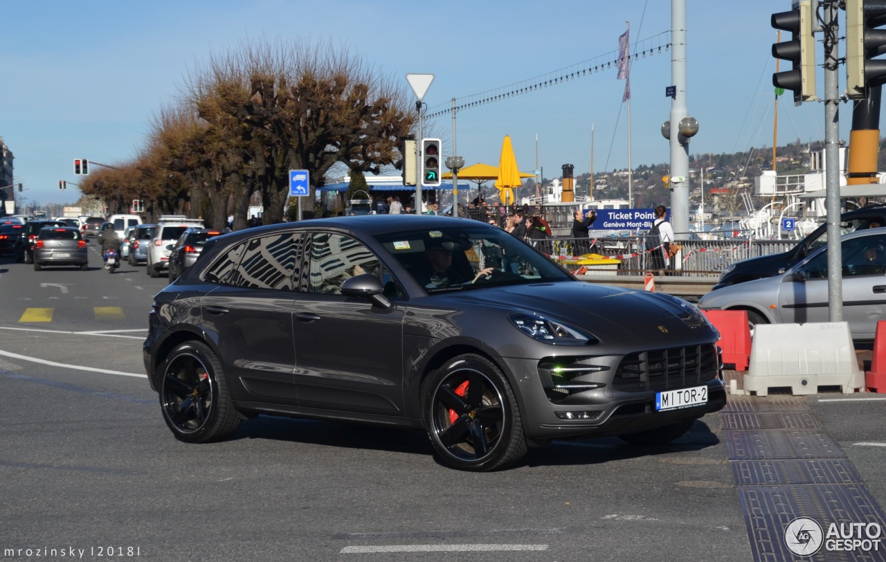 Porsche 95B Macan Turbo