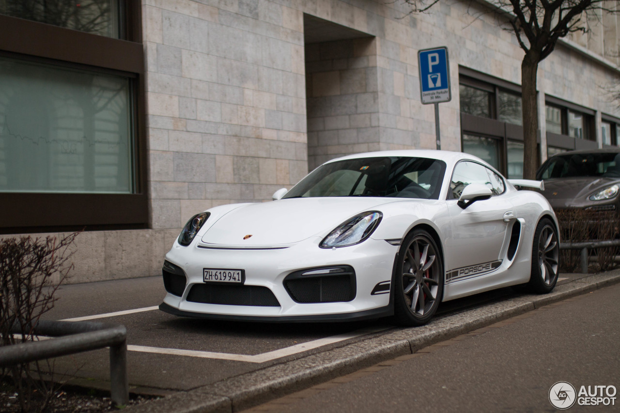 Porsche 981 Cayman GT4