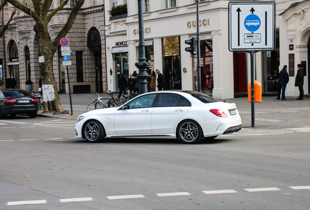 Mercedes-AMG C 63 W205