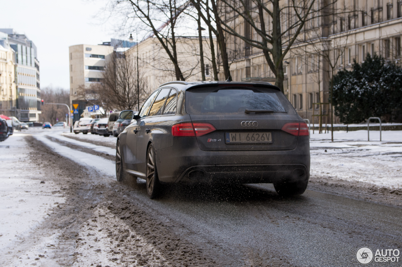 Audi RS4 Avant B8