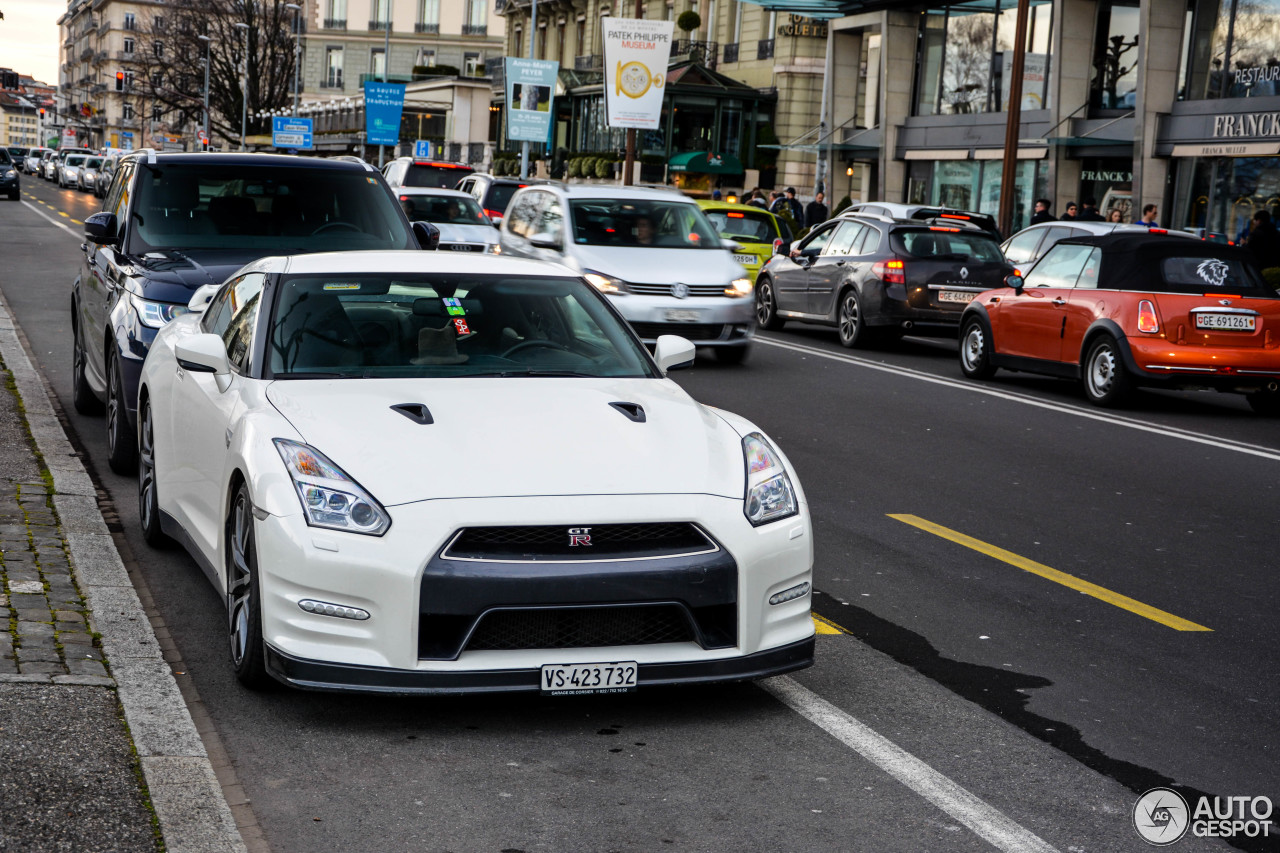 Nissan GT-R 2014