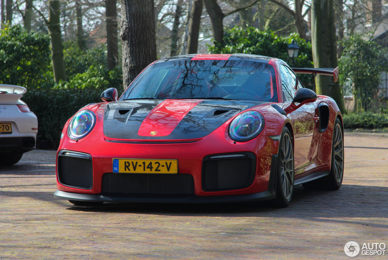 Porsche 991 GT2 RS Weissach Package