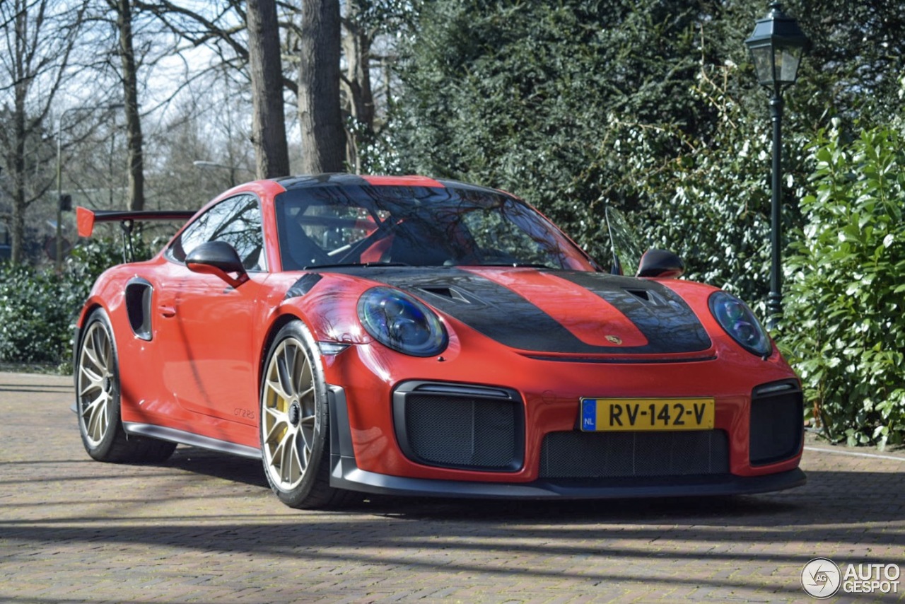 Porsche 991 GT2 RS Weissach Package