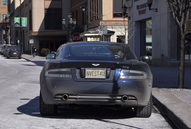 Aston Martin DB9 2010