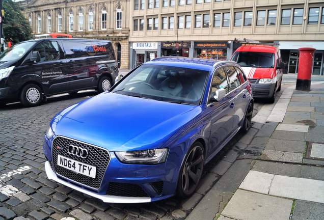 Audi RS4 Avant B8