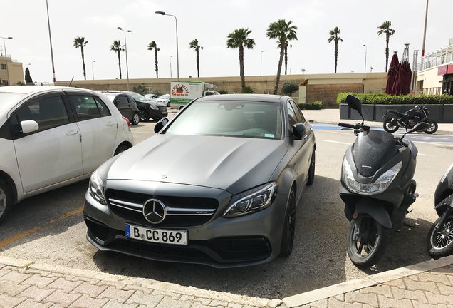 Mercedes-AMG C 63 S W205