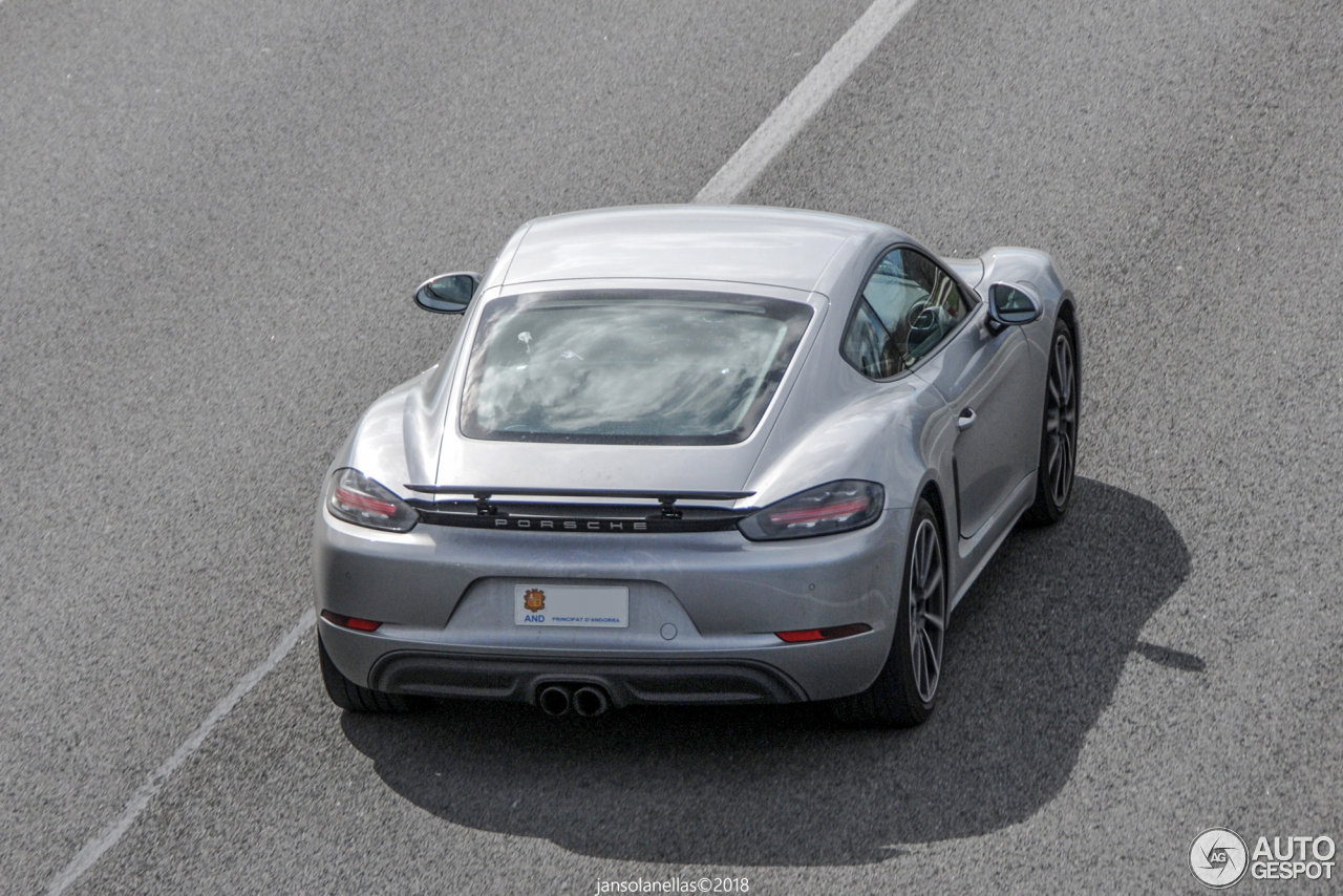 Porsche 718 Cayman S