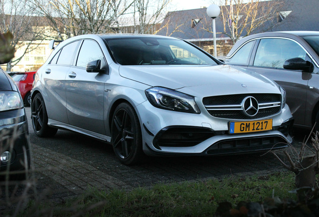 Mercedes-AMG A 45 W176 2015