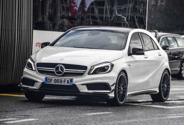 Mercedes-Benz A 45 AMG