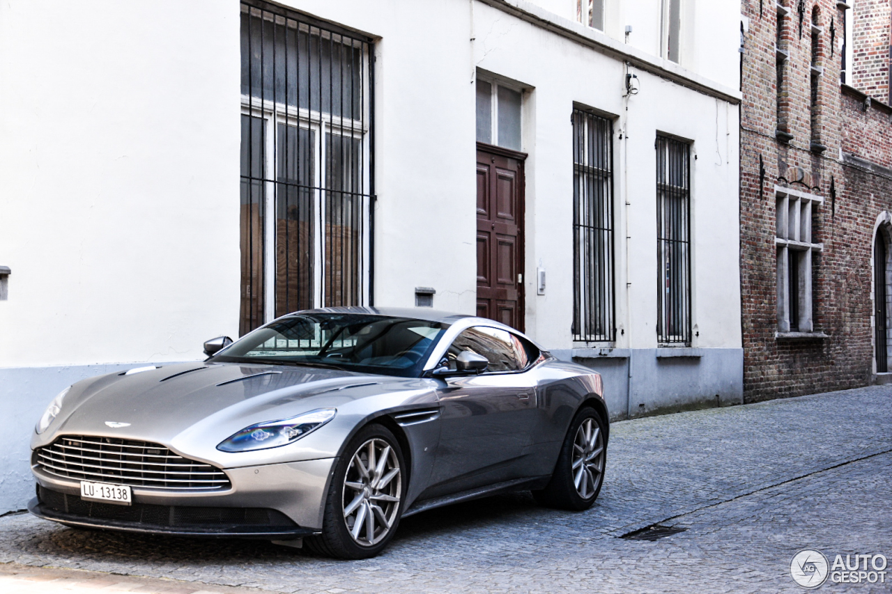 Aston Martin DB11