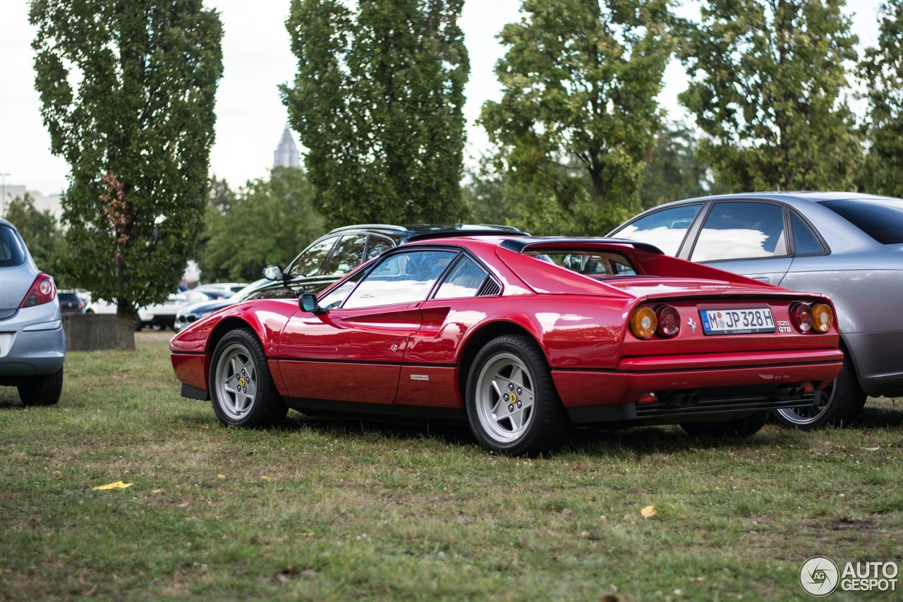 Ferrari 328 GTB