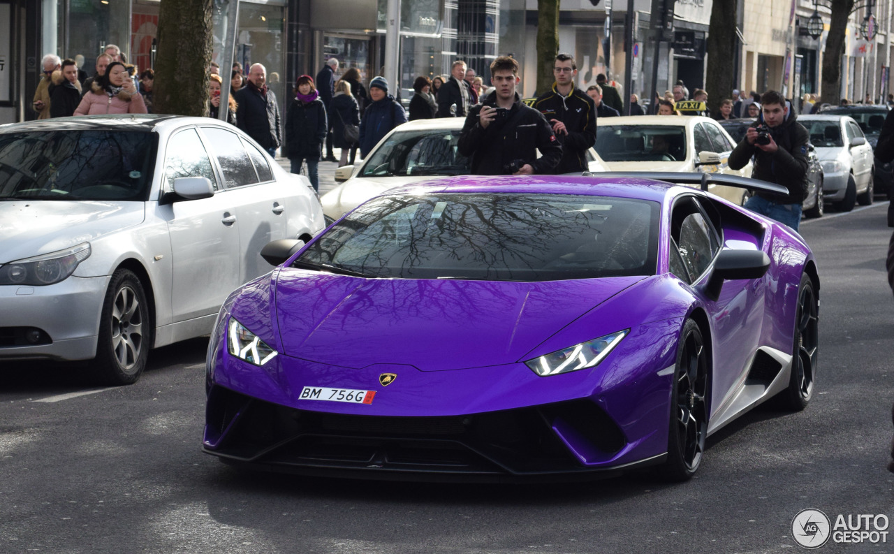 Lamborghini Huracán LP640-4 Performante