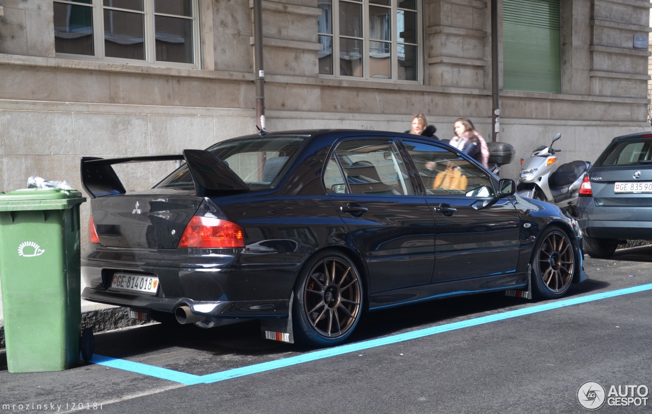 Mitsubishi Lancer Evolution IX