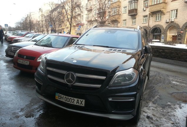 Mercedes-Benz GL 63 AMG X166