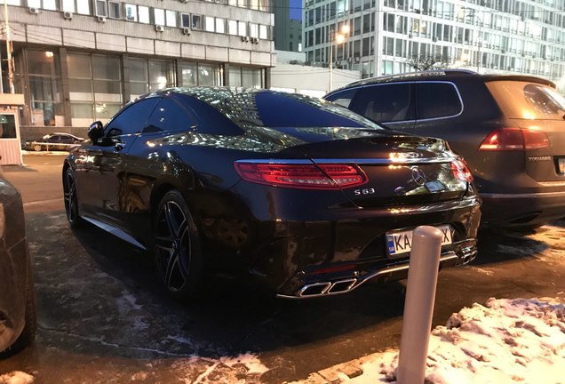 Mercedes-Benz S 63 AMG Coupé C217