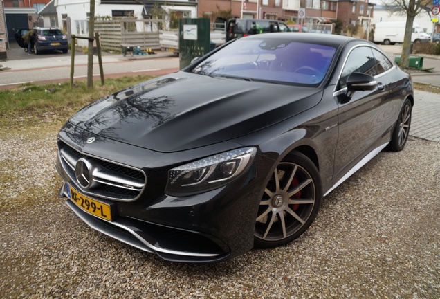 Mercedes-AMG S 63 Coupé C217