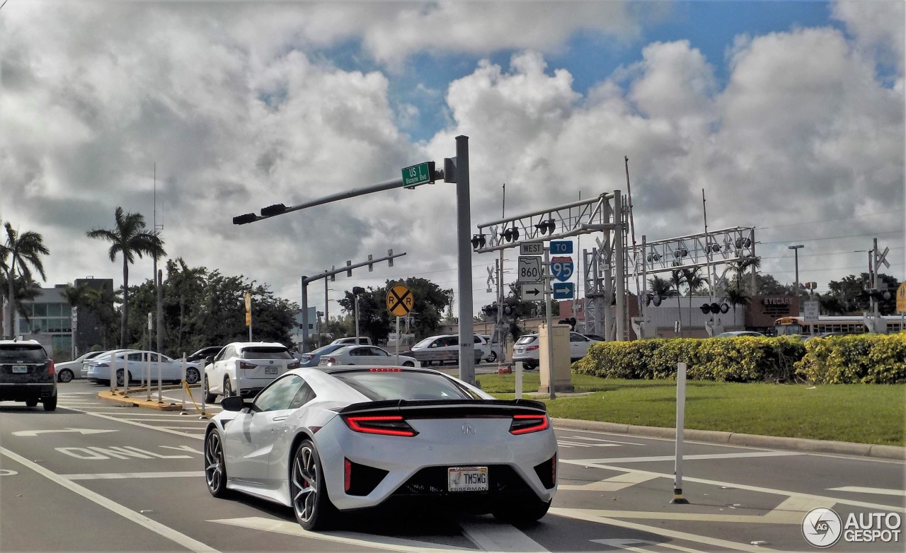 Acura NSX 2016