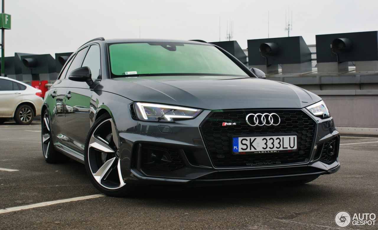 Audi RS4 Avant B9