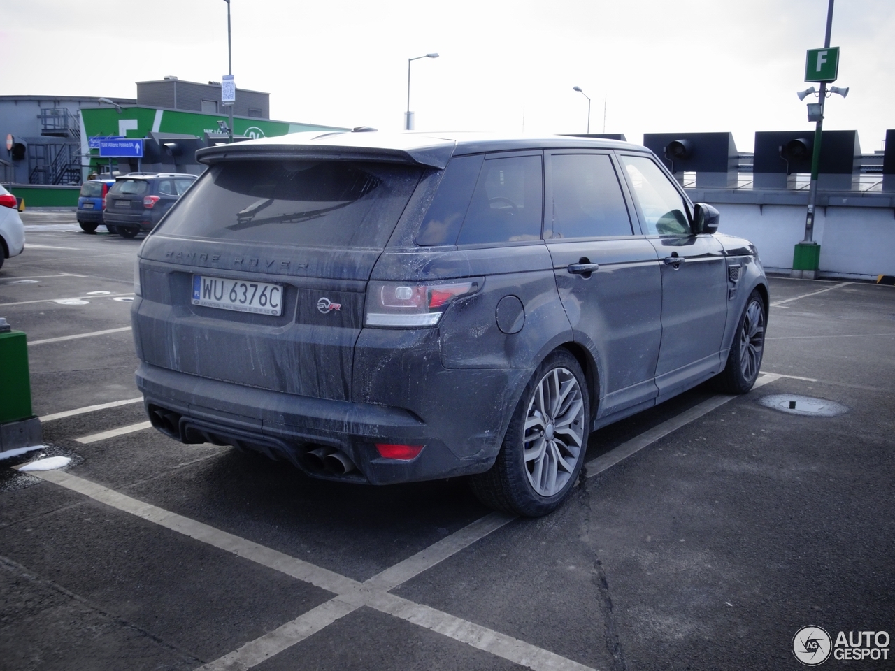 Land Rover Range Rover Sport SVR