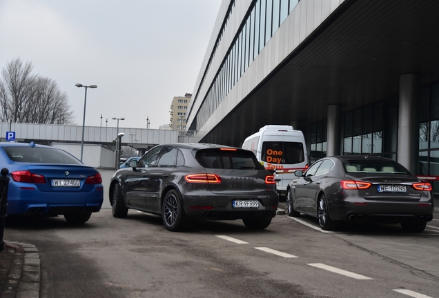 Porsche 95B Macan Turbo