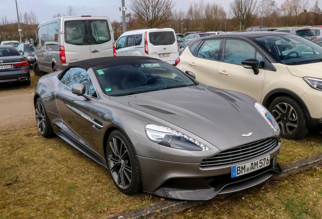 Aston Martin Vanquish Volante