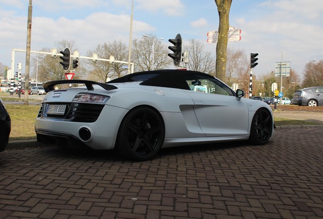 Audi R8 V10 Spyder