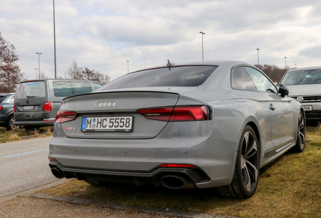 Audi RS5 B9