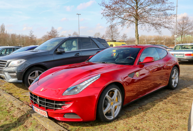 Ferrari FF