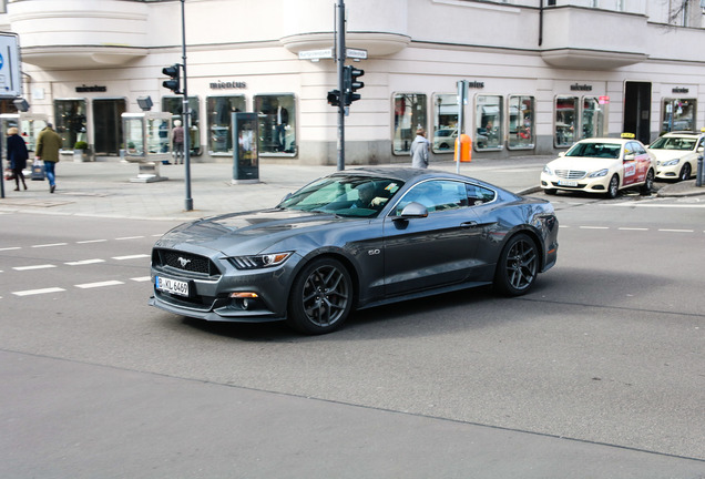 Ford Mustang GT 2015