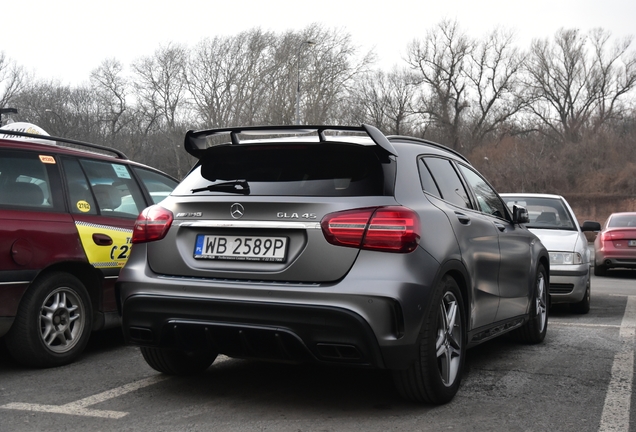 Mercedes-AMG GLA 45 X156 2017