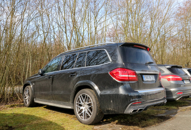 Mercedes-AMG GLS 63 X166