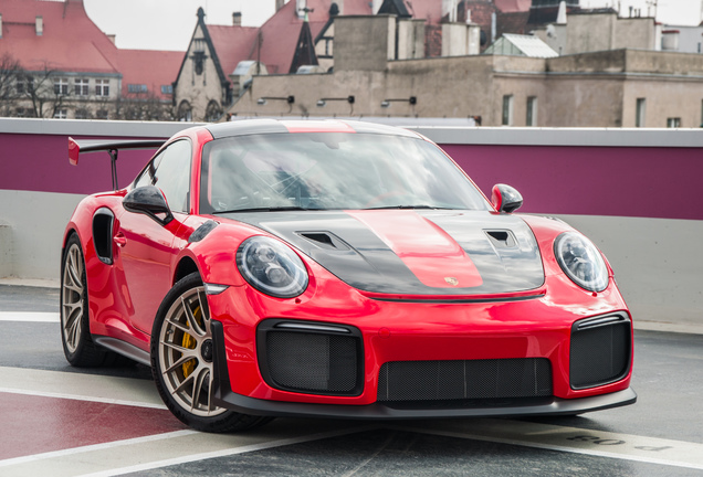 Porsche 991 GT2 RS Weissach Package