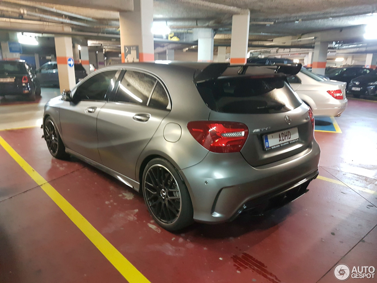 Mercedes-AMG A 45 W176 2015