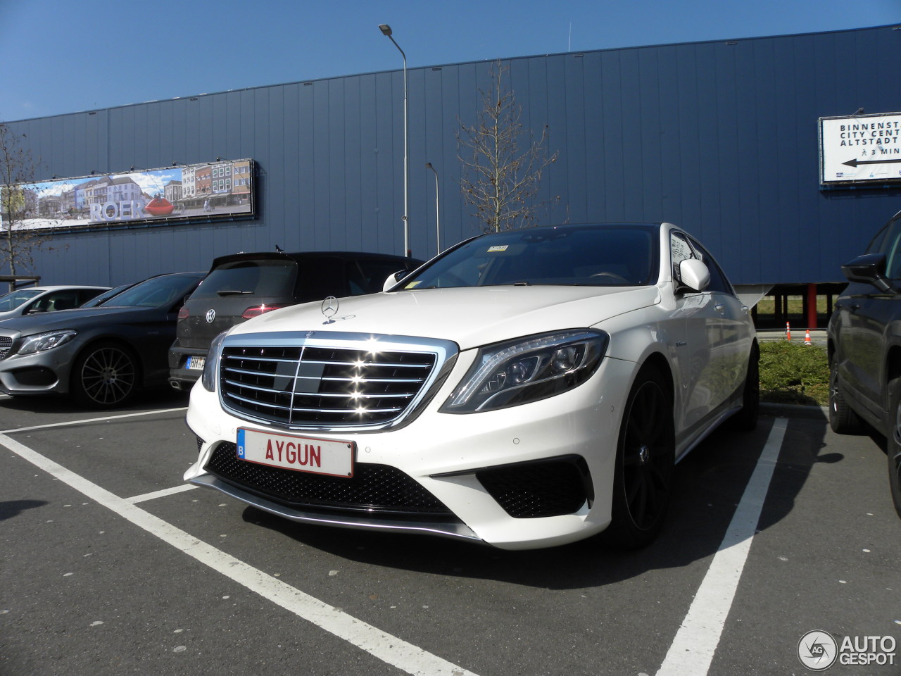 Mercedes-Benz S 63 AMG V222