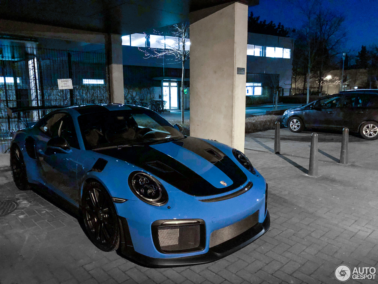 Porsche 991 GT2 RS Weissach Package