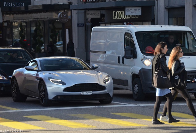 Aston Martin DB11 V8