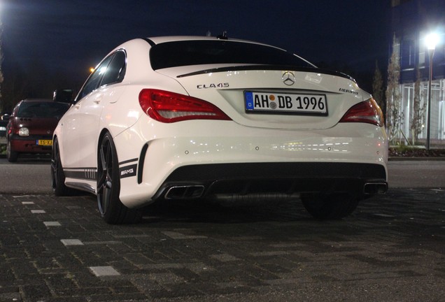 Mercedes-Benz CLA 45 AMG C117