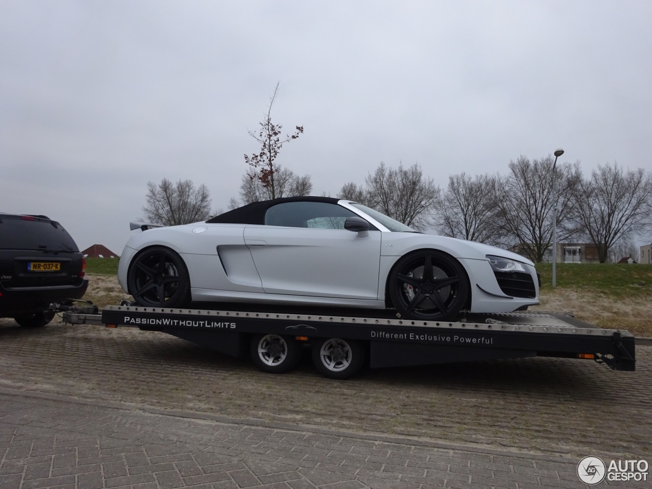 Audi R8 V10 Spyder