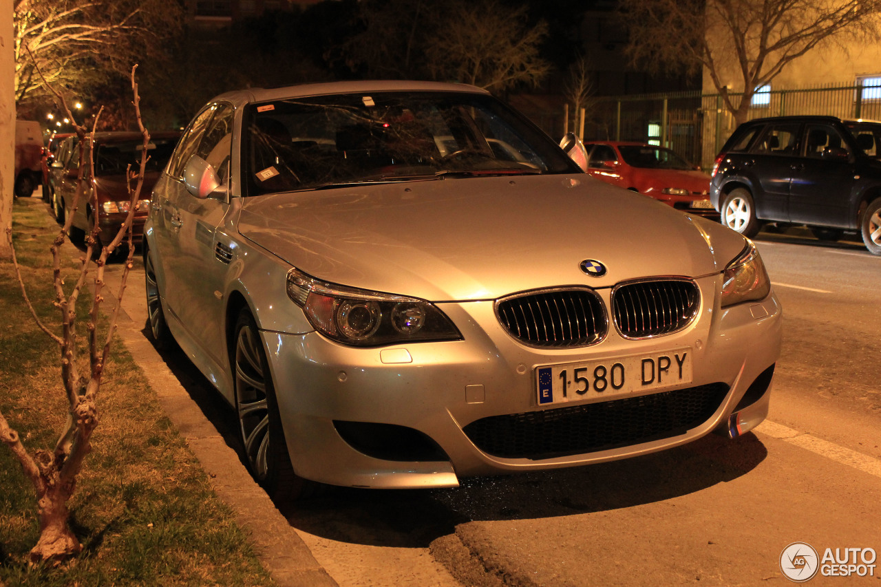 BMW M5 E60 2005