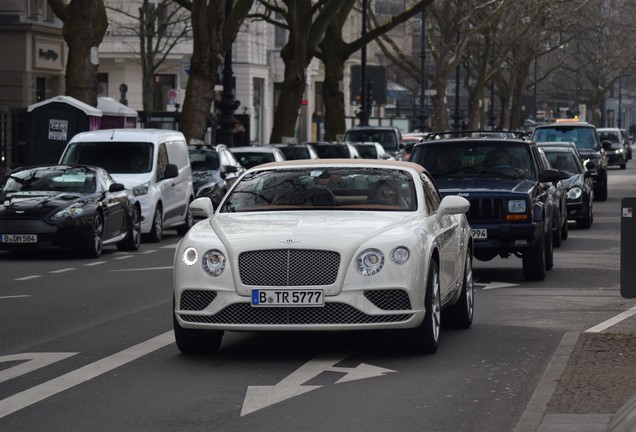 Bentley Continental GTC V8 2016