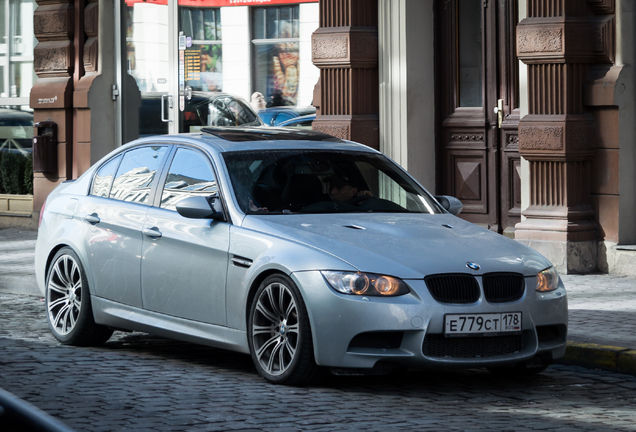 BMW M3 E90 Sedan 2009