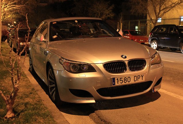 BMW M5 E60 2005