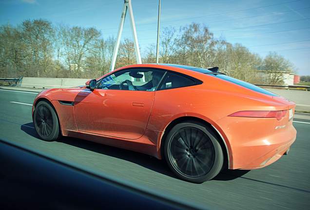 Jaguar F-TYPE S Coupé