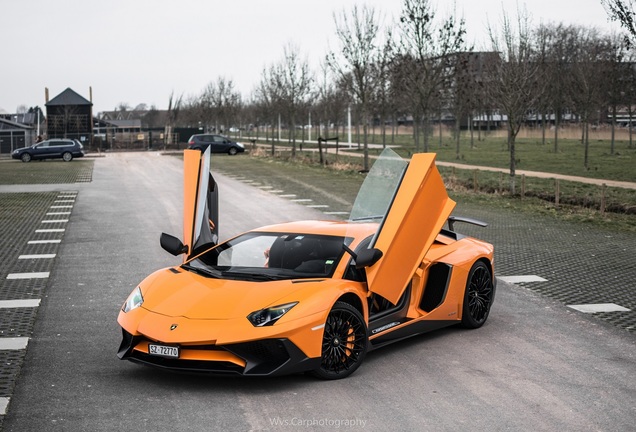 Lamborghini Aventador LP750-4 SuperVeloce