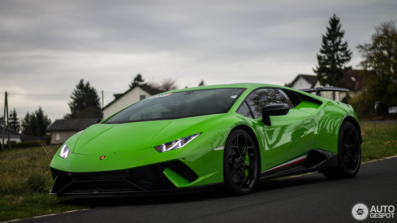 Lamborghini Huracán LP640-4 Performante