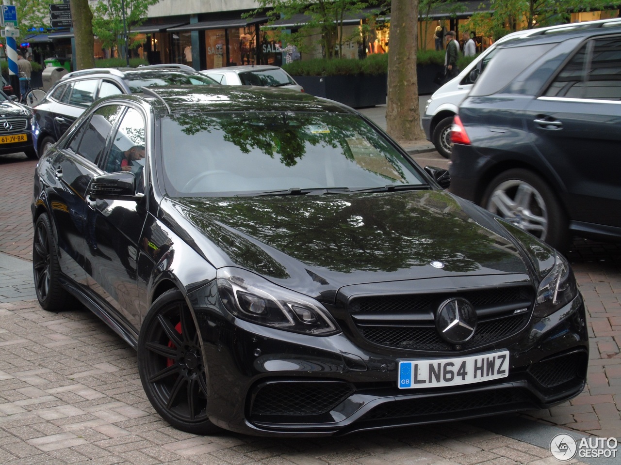 Mercedes-Benz E 63 AMG S W212