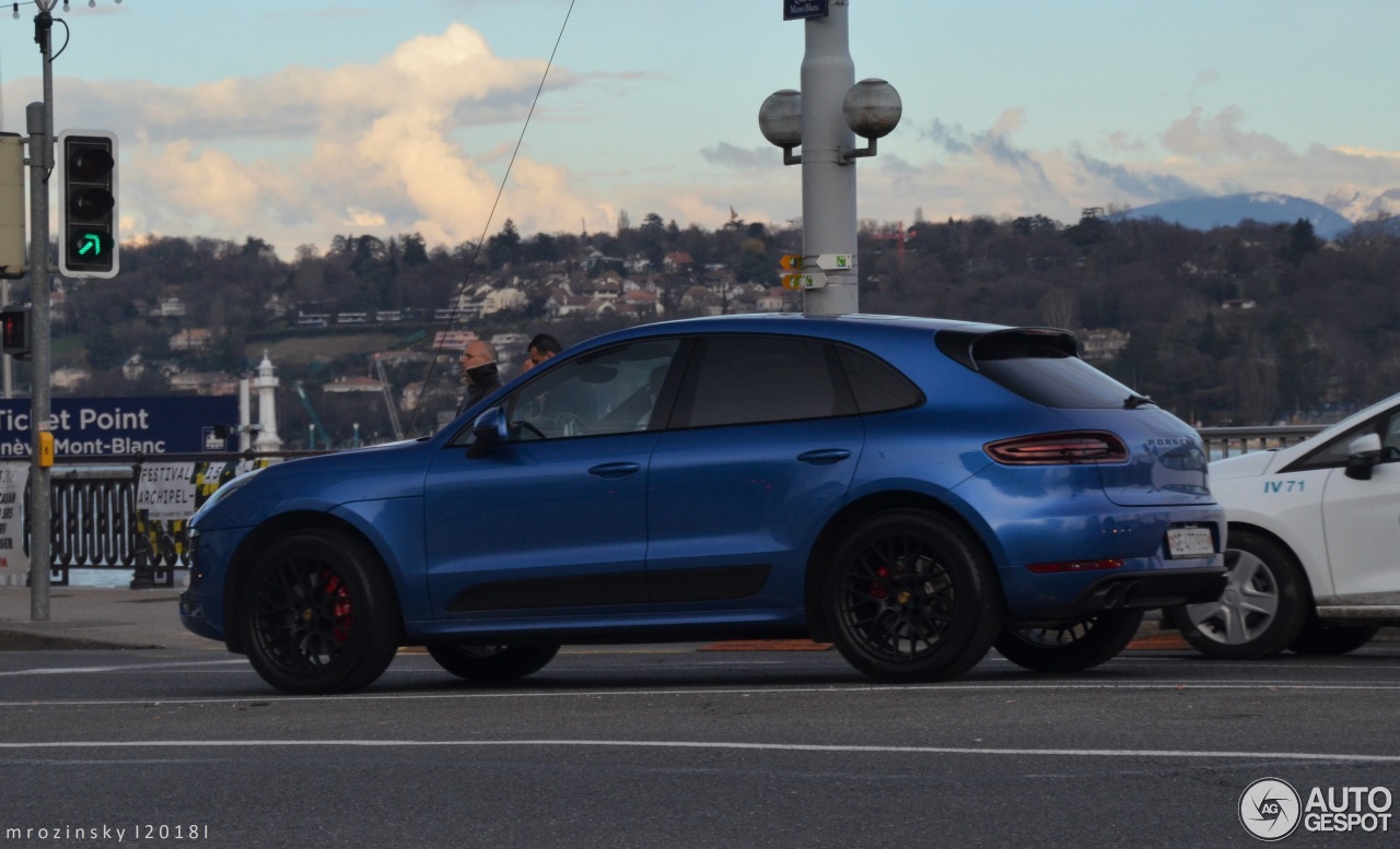 Porsche 95B Macan GTS - 27 March 2018 - Autogespot