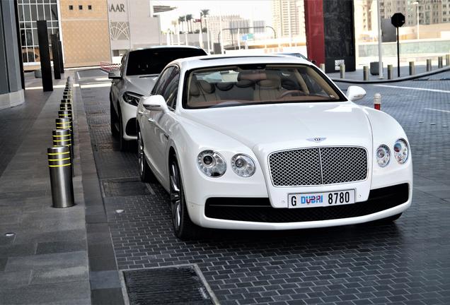 Bentley Flying Spur V8